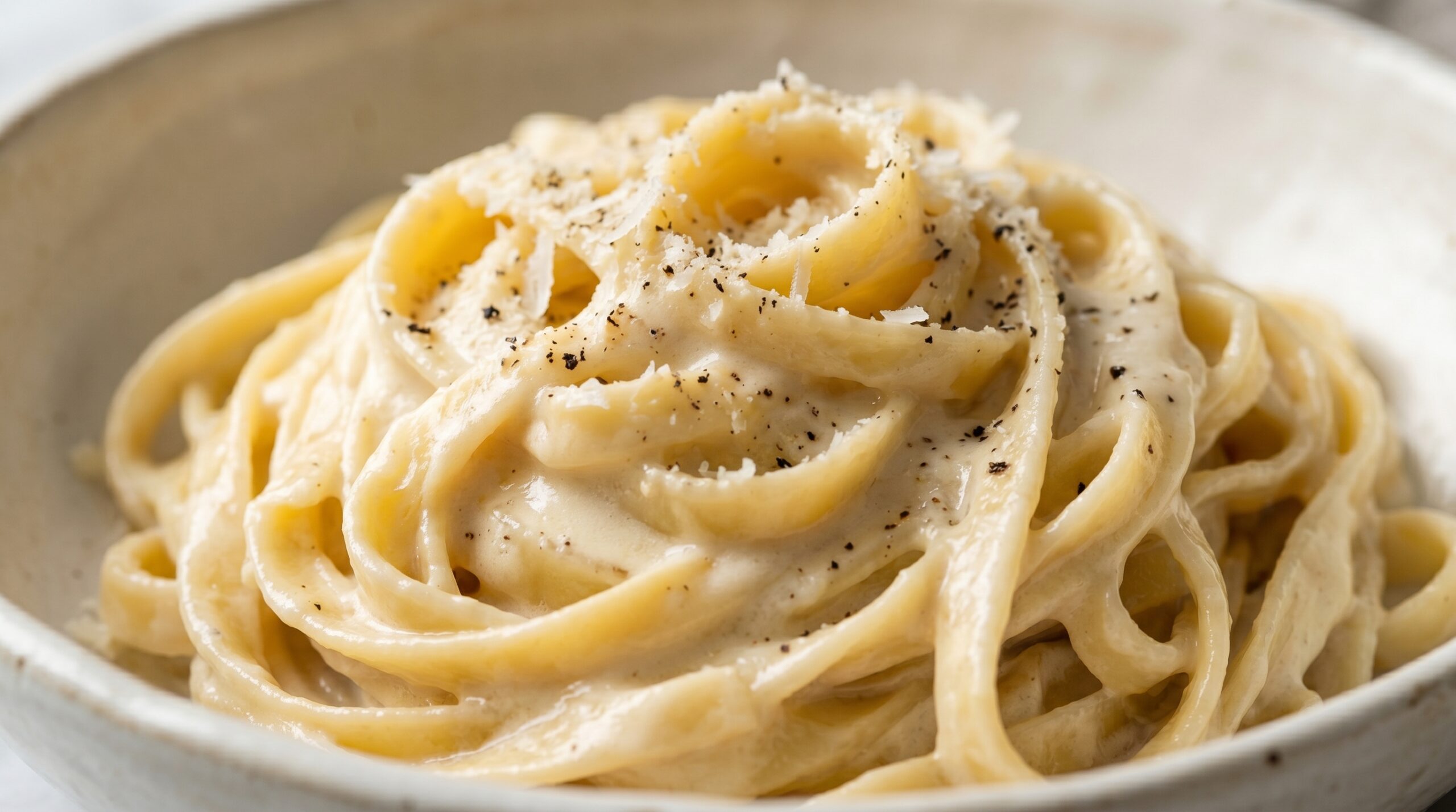 Easy Homemade Alfredo Sauce Recipe